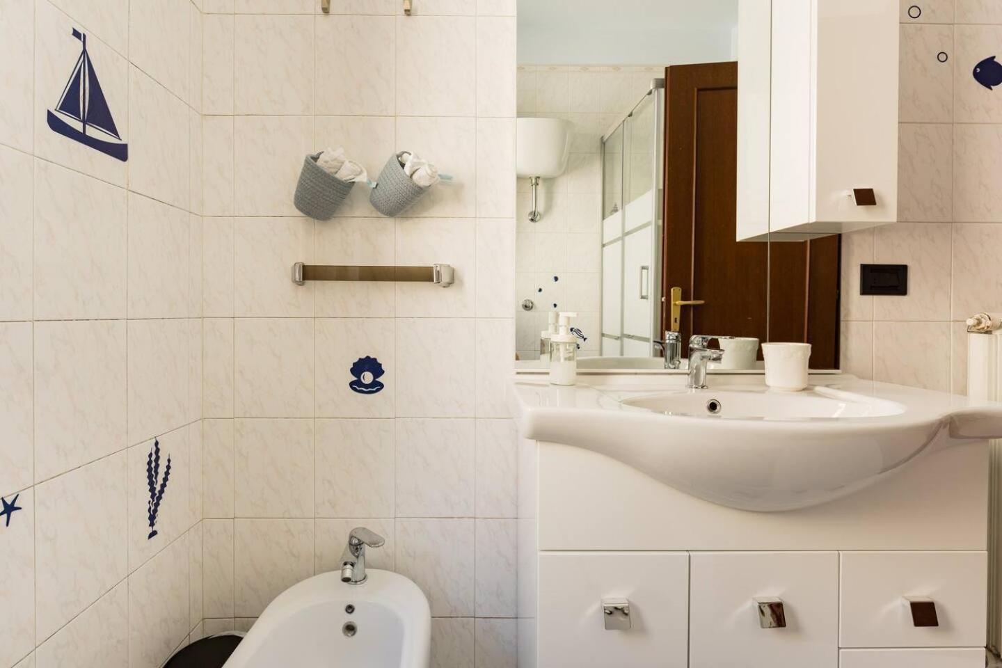 Bluemar Guest House كاستيلاّماري دي ستا المظهر الخارجي الصورة